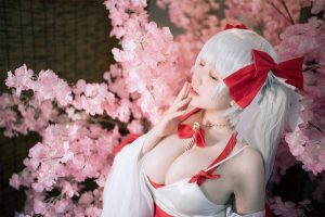 阿半今天很开心巫女樱花可畏38p